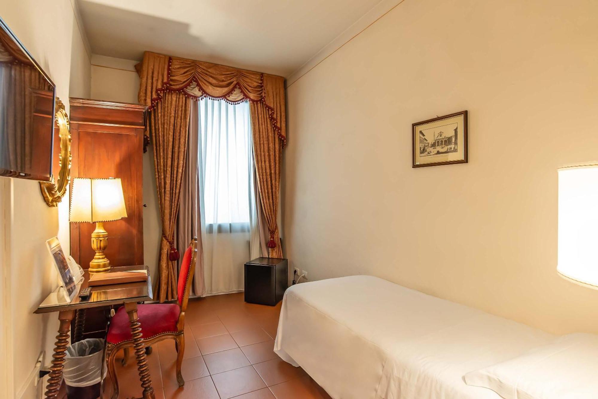 Hotel Machiavelli Palace Florence Exterior photo