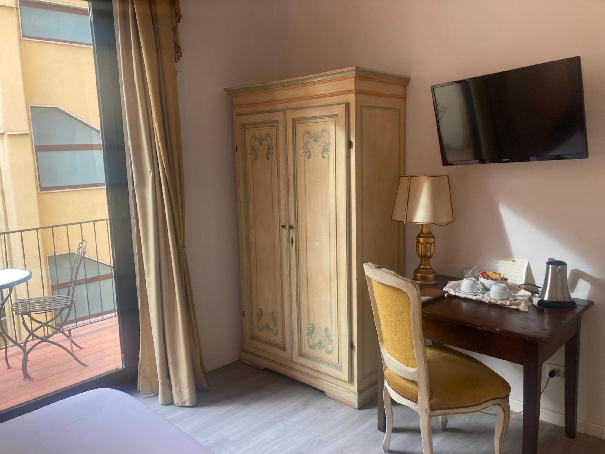 Hotel Machiavelli Palace Florence Exterior photo